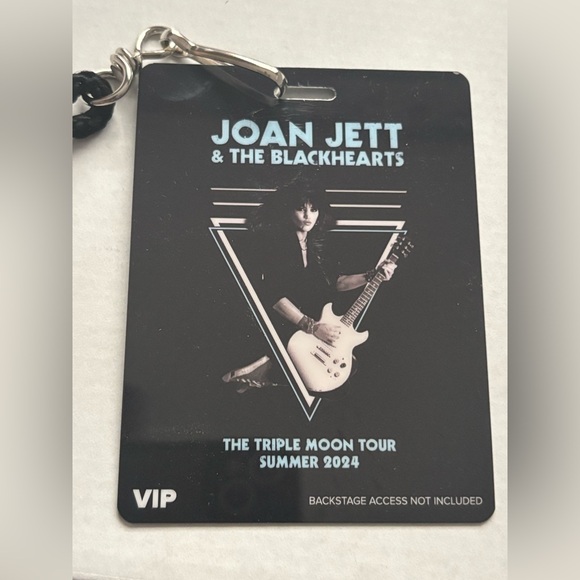 Joan Jett and The Blackhearts VIP Merch Bundle - Picture 3 of 4